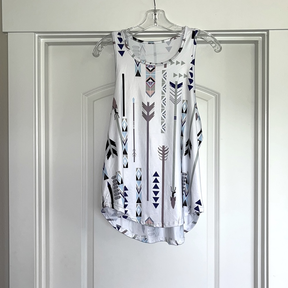 Cute womens tank top !